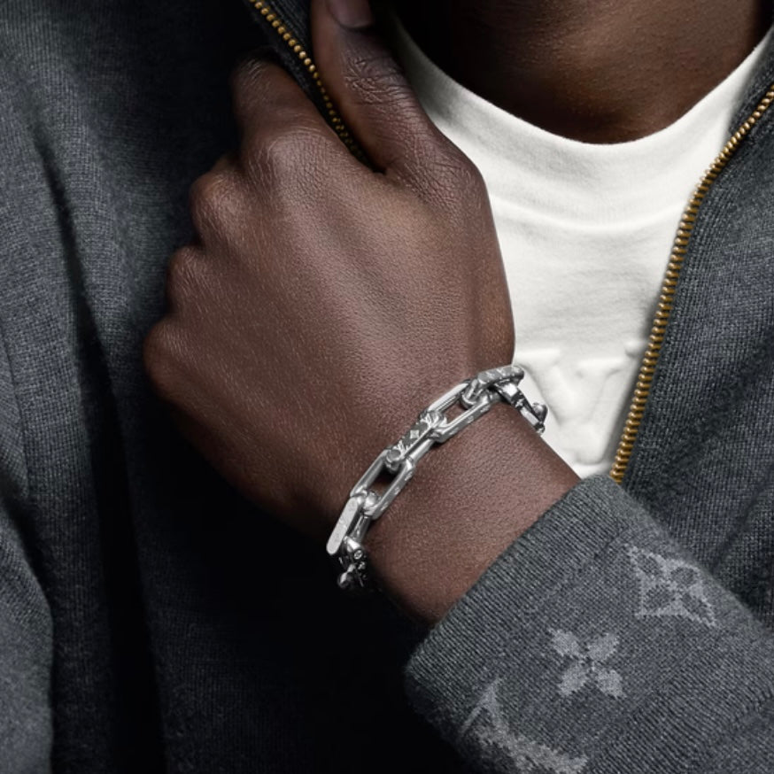 LV Monogram bracelet رجالي