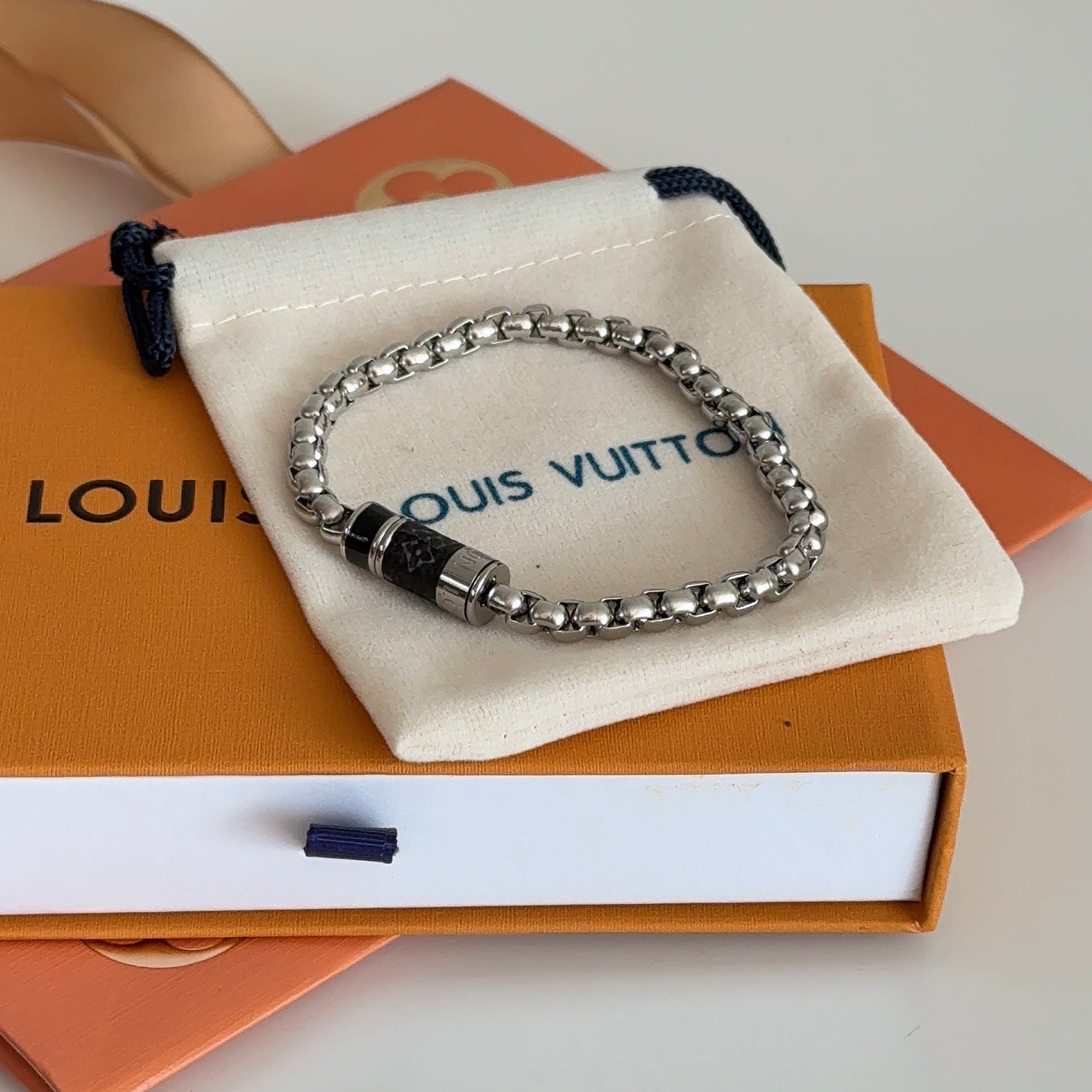 LV Monogram Chain