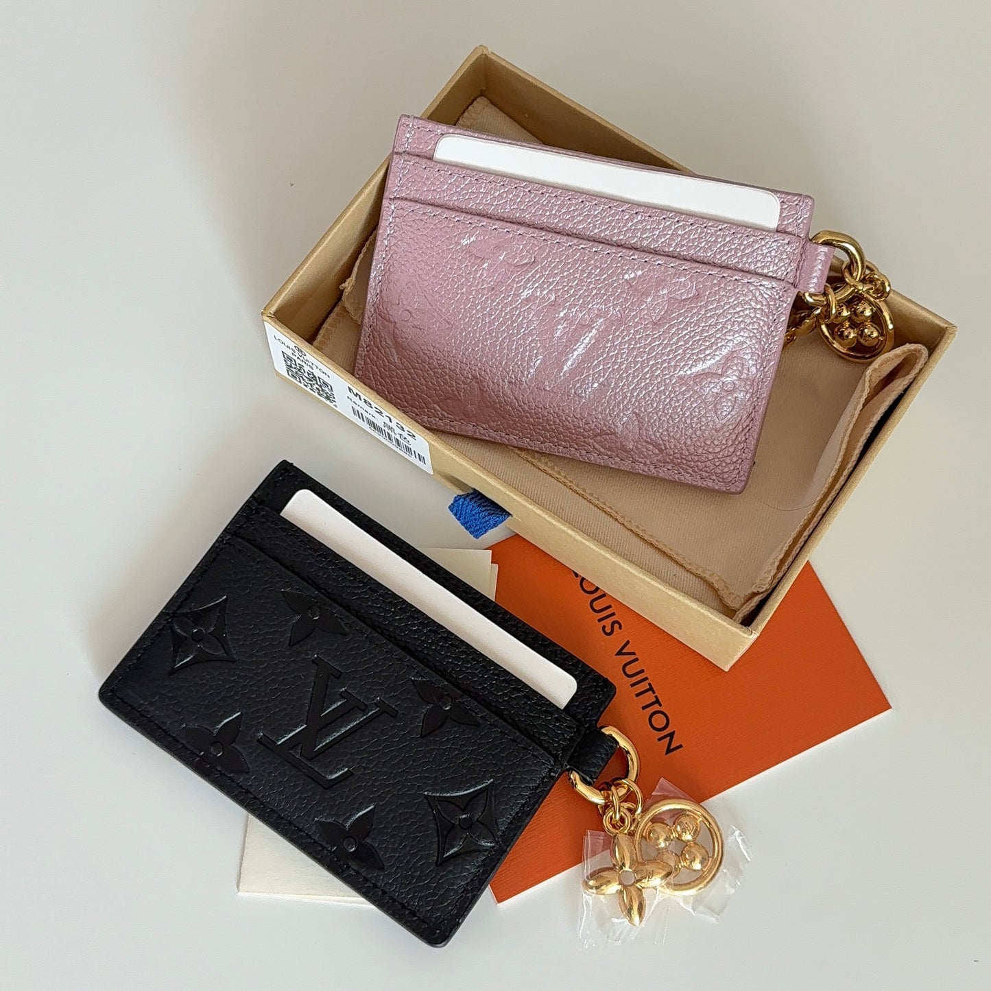 LV cardholder