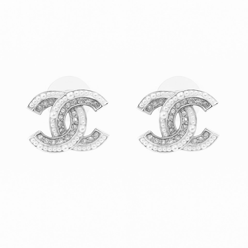 Channel earrings