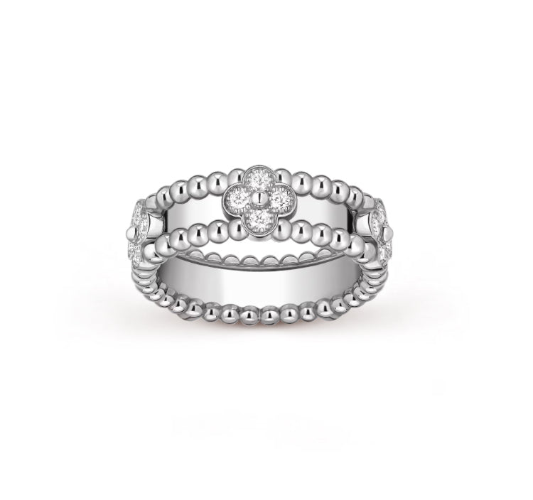sweet clovers ring
