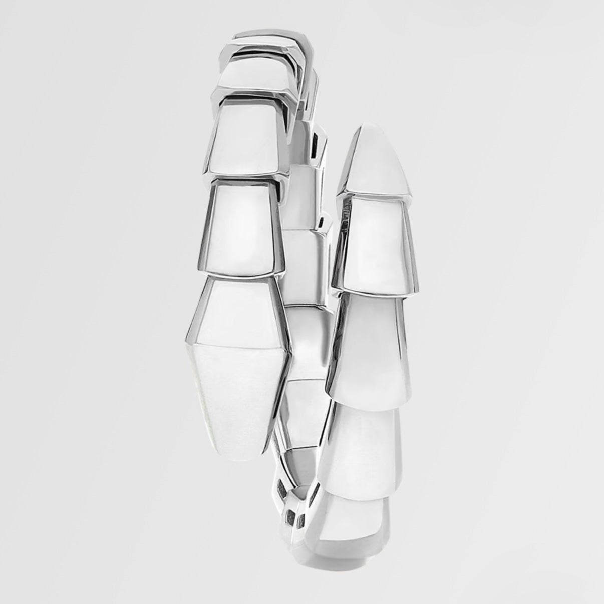 Bulgari ring سيربنتي فايبر