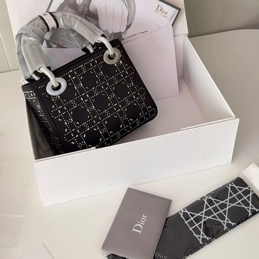 Mini lady Dior bag