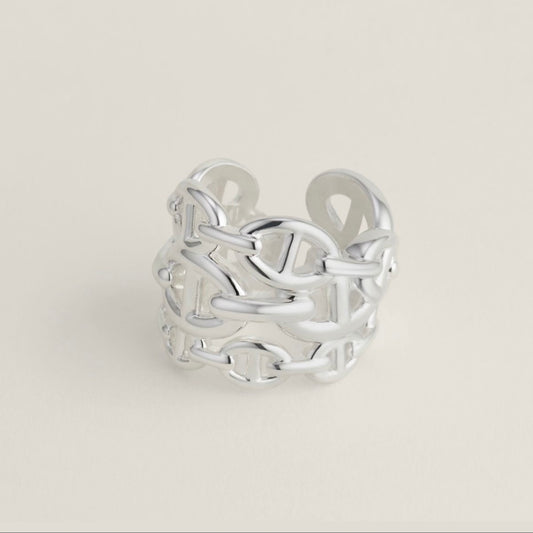 Hermes ring