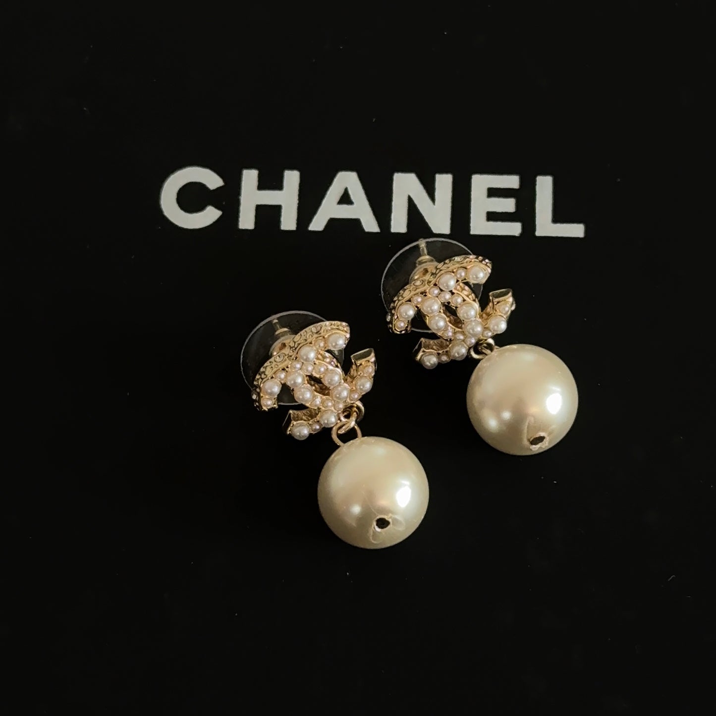 Chanel pearl earrings